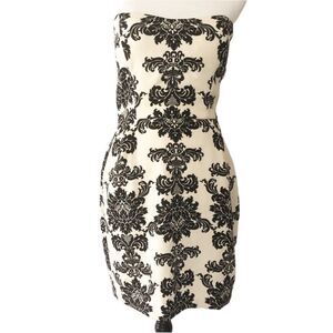 Buttons for Francesca’s NWT strapless dress